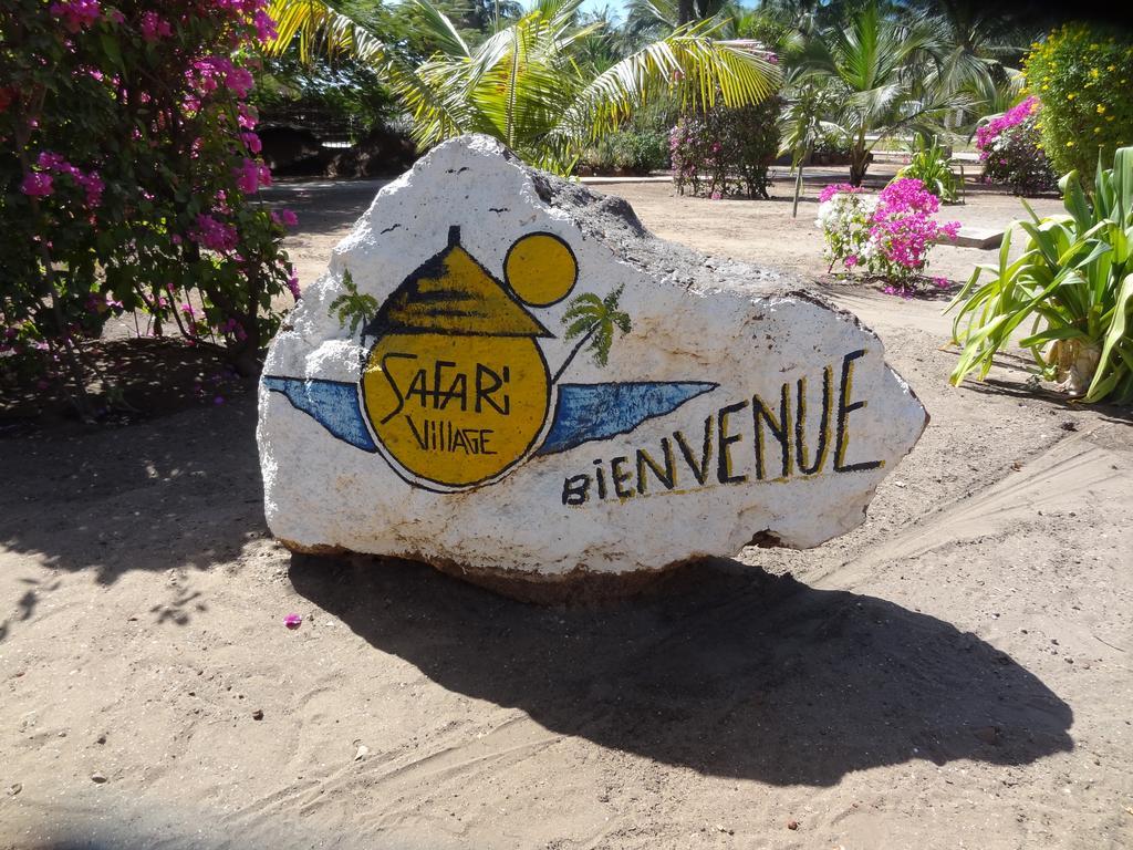 Villa met privé zwembad in Résidence Safari Village Saly Portudal Exteriör bild