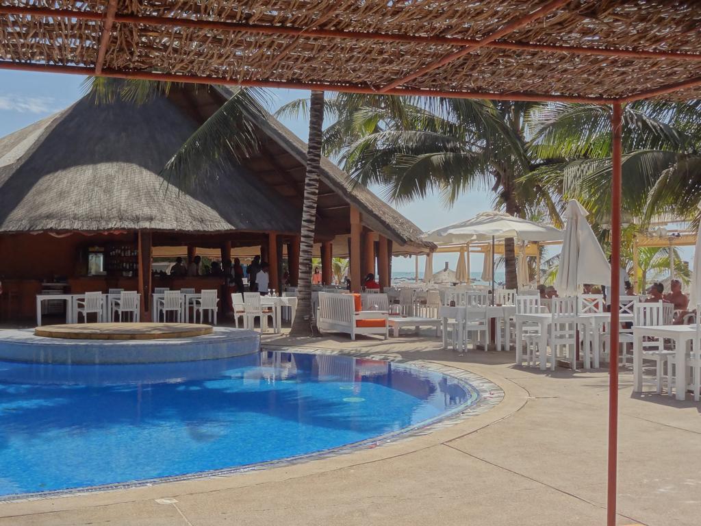Villa met privé zwembad in Résidence Safari Village Saly Portudal Exteriör bild